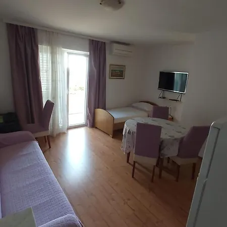 Apartment Druzianic